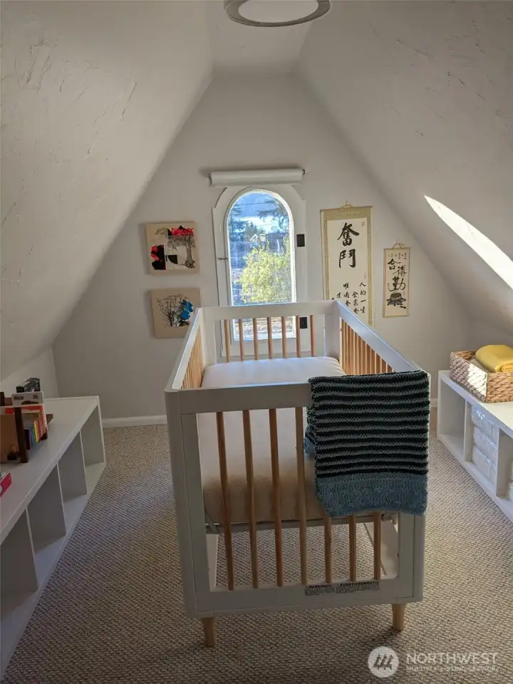 Bonus room. Nursery? Office? Game/Play room?