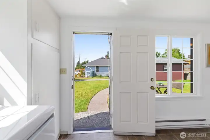 Looking out the door in kitchen. Looking out the door in kitchen.