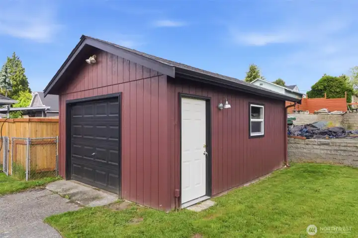Great garage. Great garage.