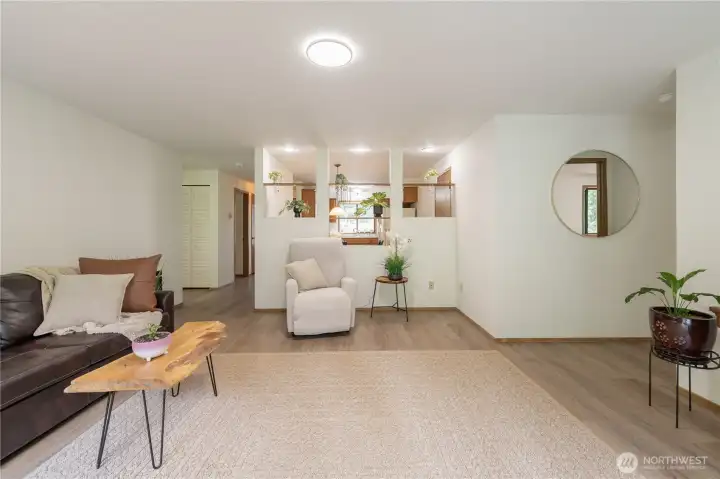 The perfect size, NO Stairs inside, Garage, Workbench, in a Cul de Sac of Bus accessible Marysville... what more could you ask for The perfect size, NO Stairs inside, Garage, Workbench, in a Cul de Sac of Bus accessible Marysville... what more could you ask for