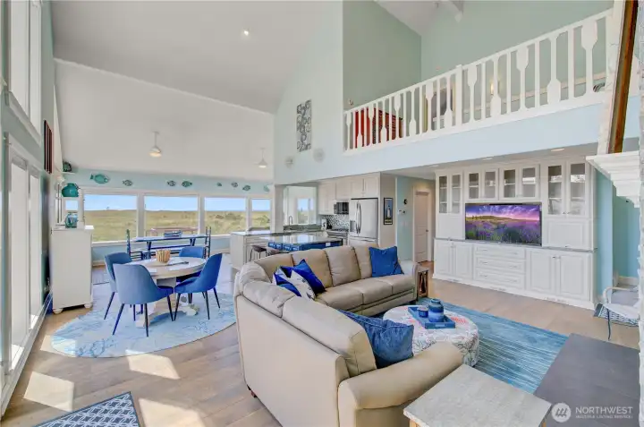 Spacious great room