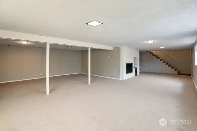 rec room off family room, great for game room