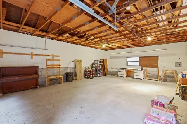 Need a shop? You got one here!