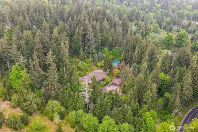 Be sure to check out the video to see all the tremendous trails and features of the property!