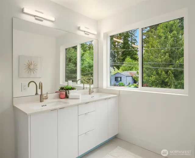 Upper Bathroom