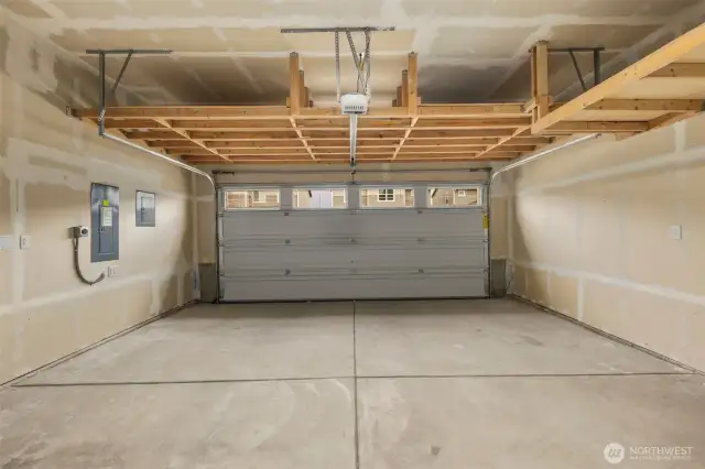 Spacious Garage