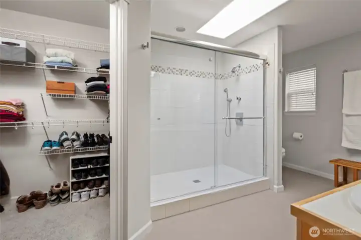 Huge walk-in closet off the primary bathroom.