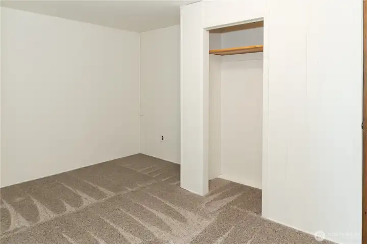 Additional bedroom