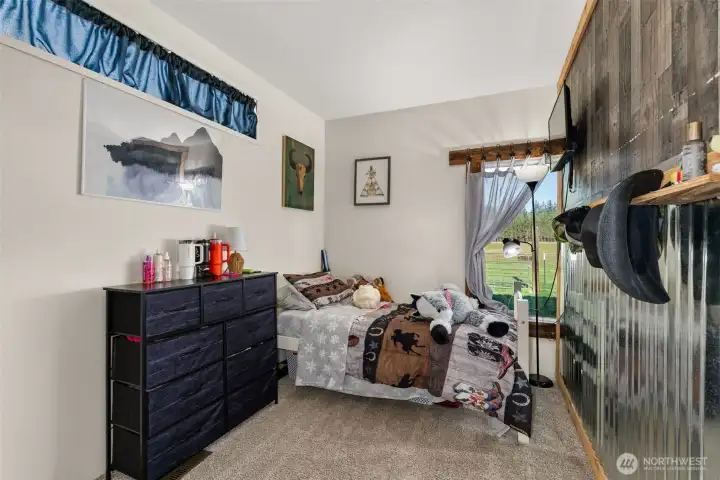 Office, Den, Craft room