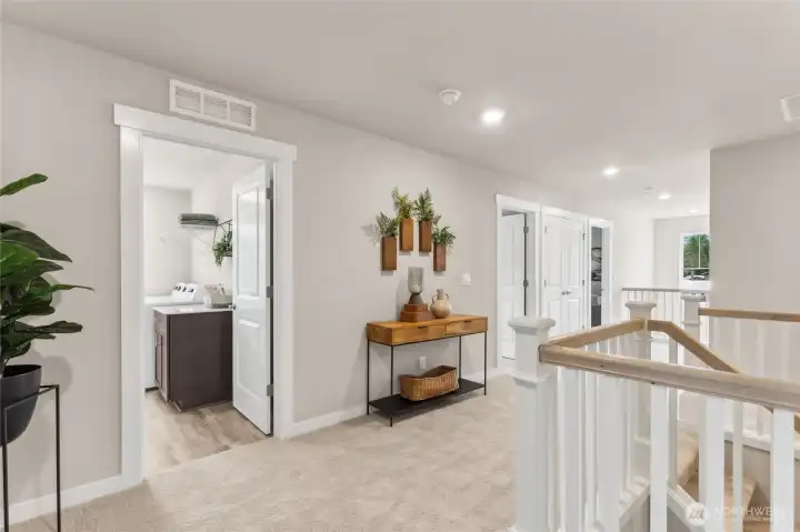 Open Landing. Photo's are for representational purposes only. Colors and finishes may differ.