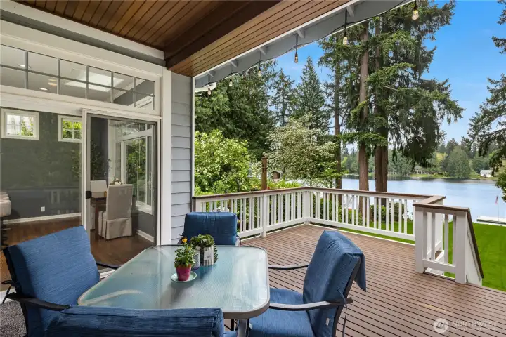 Large covered deck facing Pine Lake