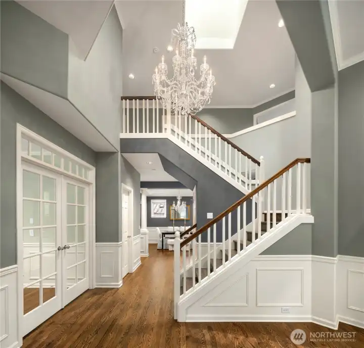 Grand entry way