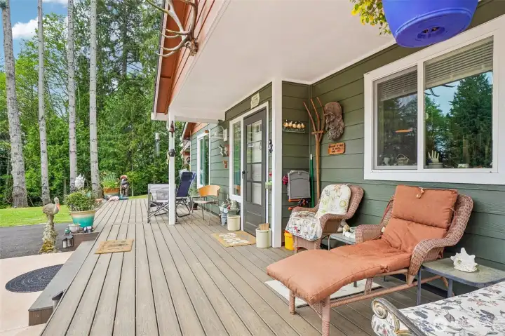 Front deck