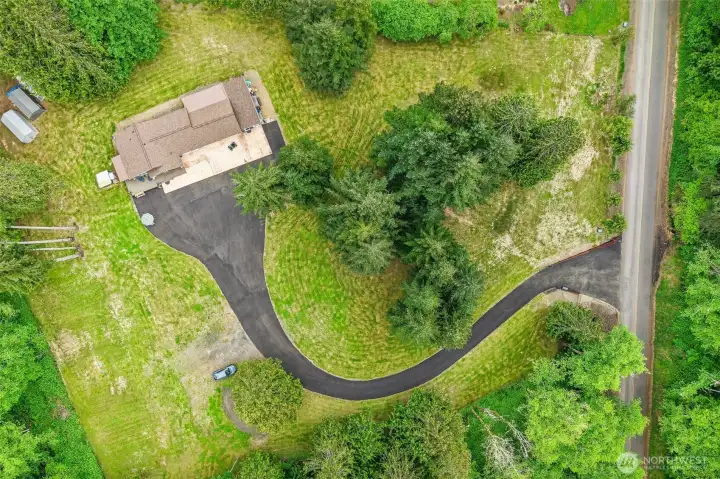 Overall view of parcel