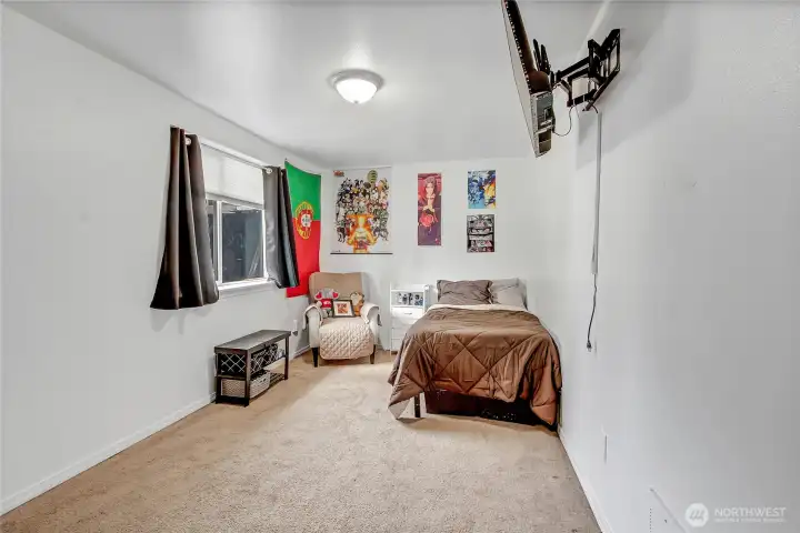 Guest room 2 - spacious and bright and ready for your peaceful slumber. Would also be a great space for an office.