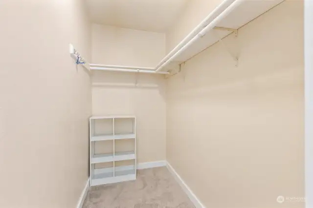 Your primary suite comes complete with a walk in closet designed to cater to your storage needs. It features ample hanging space & shelving to keep your wardrobe impeccably organized.