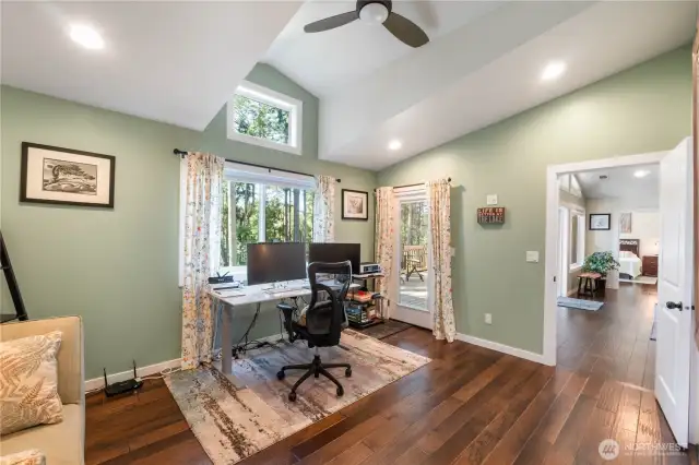 Door to the deck off this second primary as well.