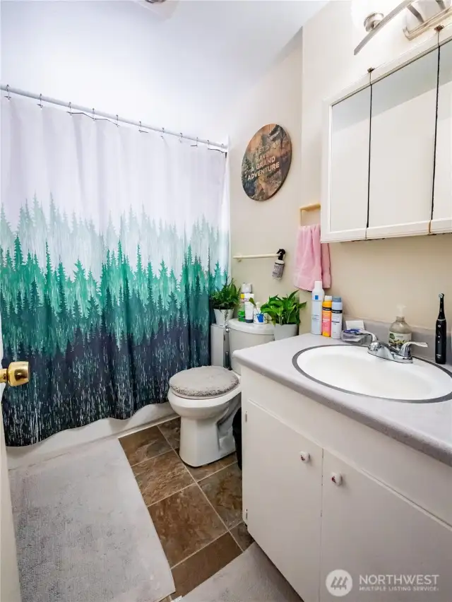 3312 BATHROOM