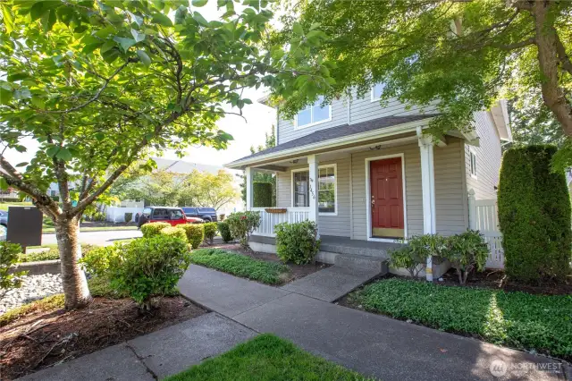 HOA maintained front landscaping