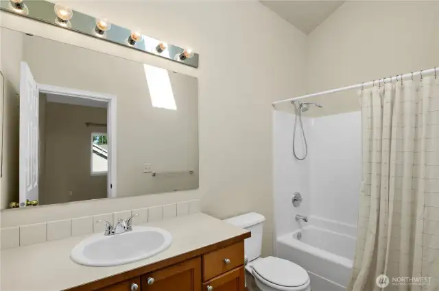 2nd Upstairs bathroom