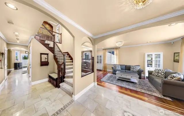 Grand staircase leading up from the entry