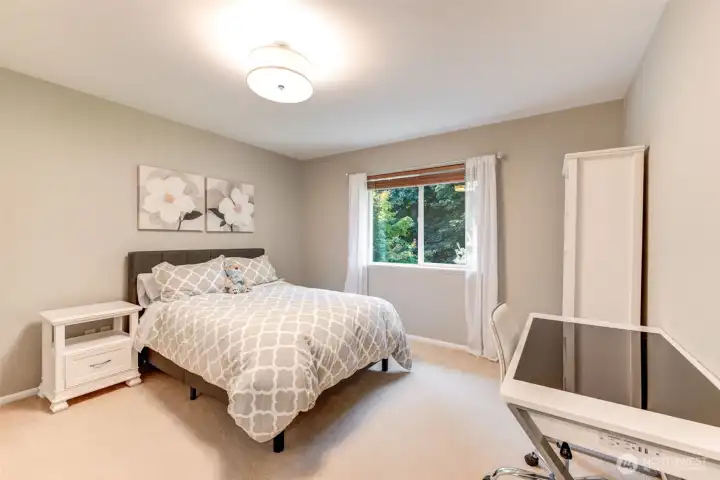 “Spacious fourth bedroom with abundant natural light and closet organizer. Perfect as a kids’ room, guest room, or home office!