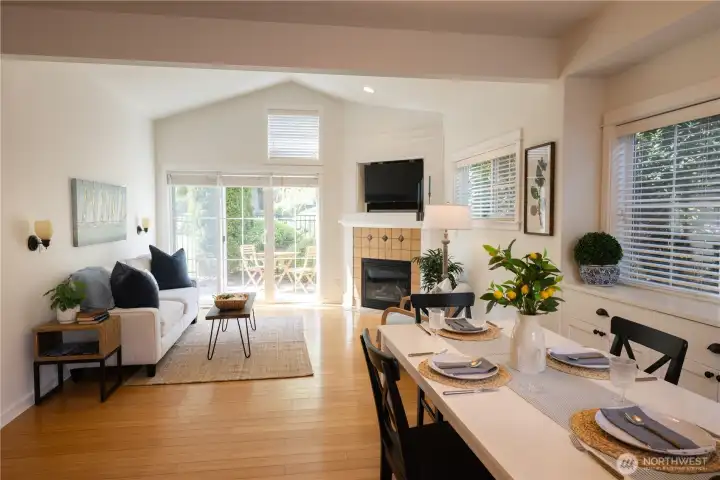 Easy living and entertaining in this wonderful Townhouse.