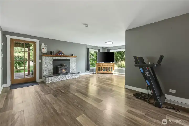 Wood fireplace for those cozy winter nights. Space for dining area off of kitchen.