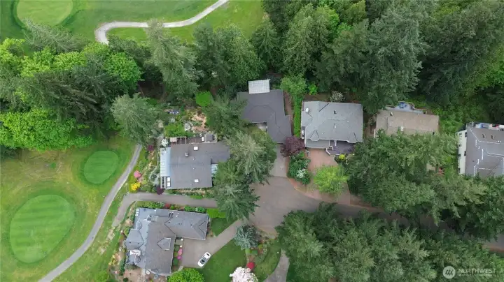 Over View of the Cul-de-sac - Surrounded by Golf Course!