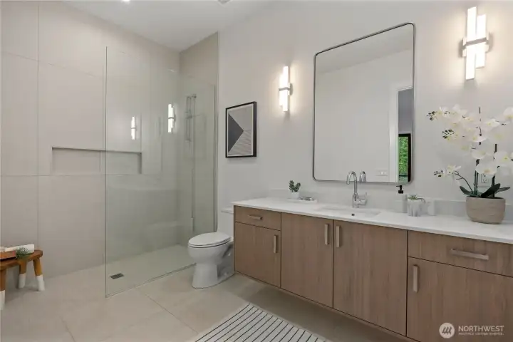 Ensuite bath with heated tile floors