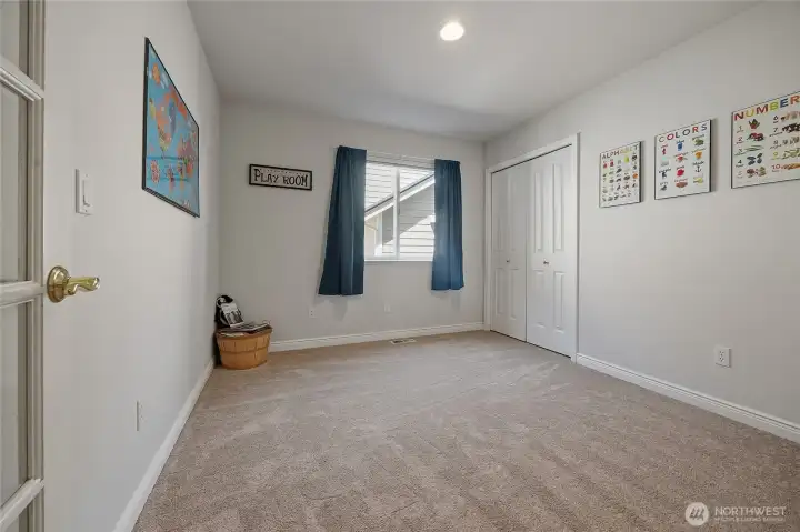 Extra room w/closet allows guests to enjoy their stay, or a great space for an office