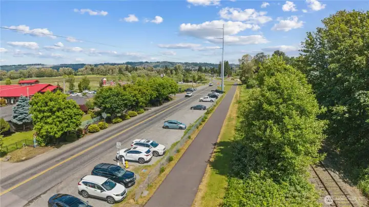 Conveniently located near the Puyallup Riverwalk Trail. Conveniently located near the Puyallup Riverwalk Trail.