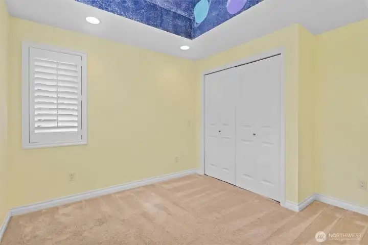 3rd Upstairs bedroom