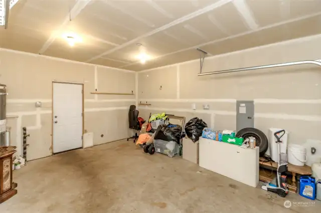 Huge Garage.