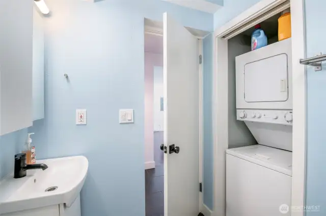 In unit Washer and Dryer
