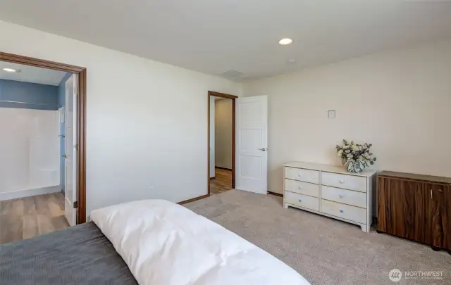 Primary suite.