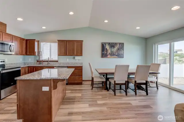 Kitchen and dining area.