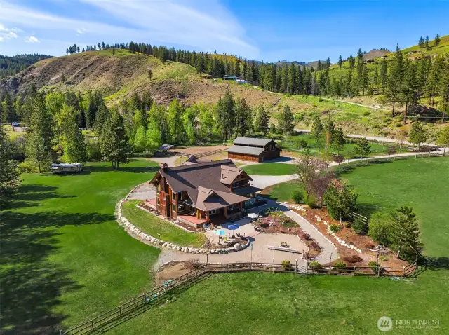 Private. Quiet. Retreat to The Methow Valley at Flying X Ranch on Twisp River Road