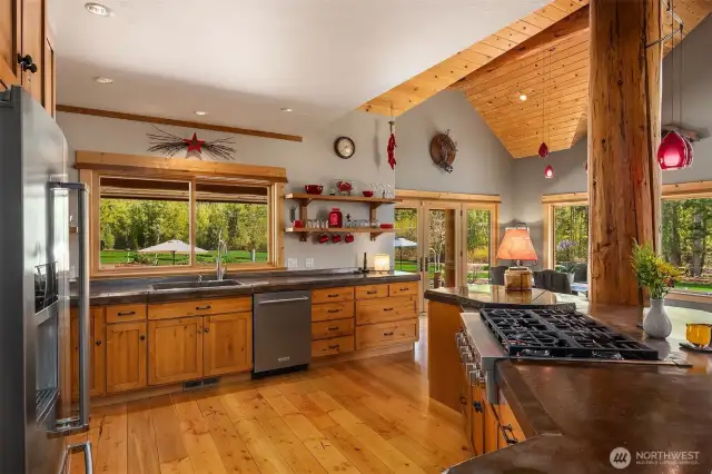 Room for multiple cooks and guests!