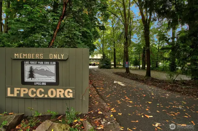 Deeded rights to Lake Forest Park Civic Club!