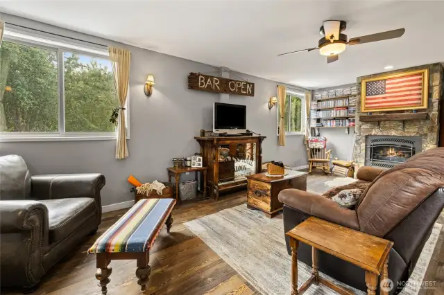 Cozy loft with fireplace & 1/2 bath.
