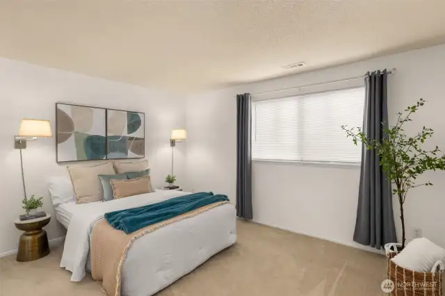 Extra large primary bedroom