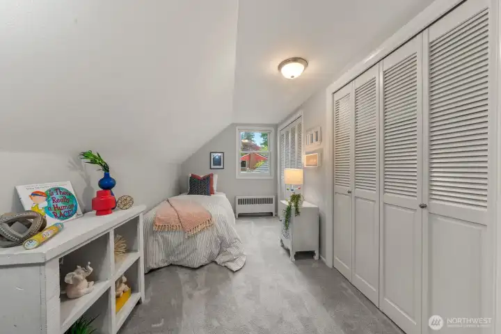2nd bedroom upstairs