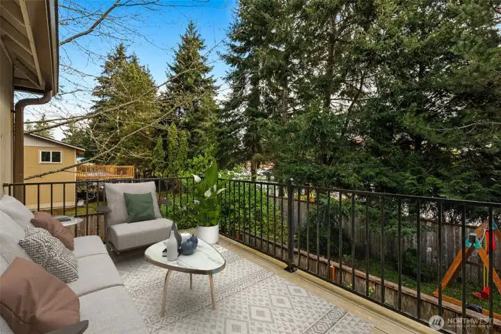 Virtually staged deck