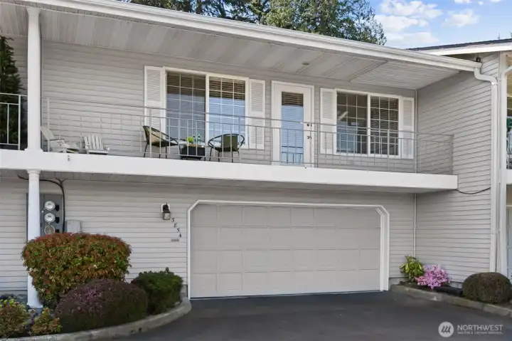 Prime view deck and easy entrance to garage.