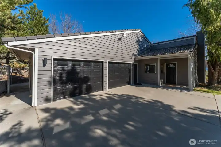 2nd Home w/Lots of Parking!