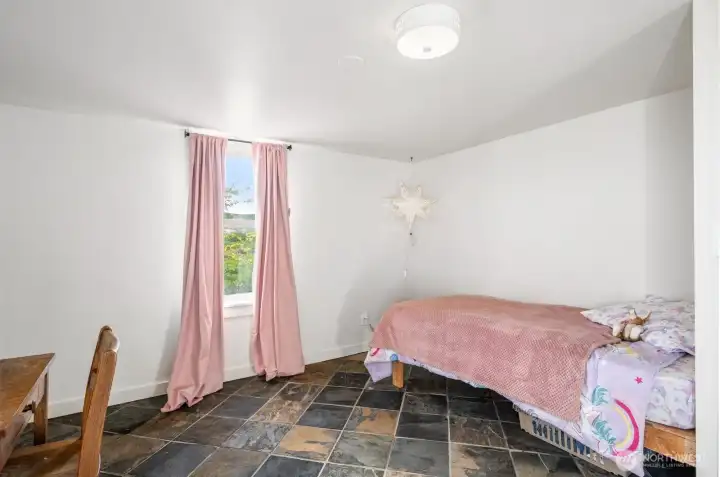 Basement bedroom 4