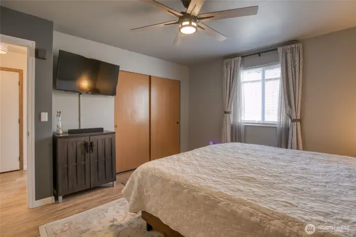 Primary Bedroom, cont