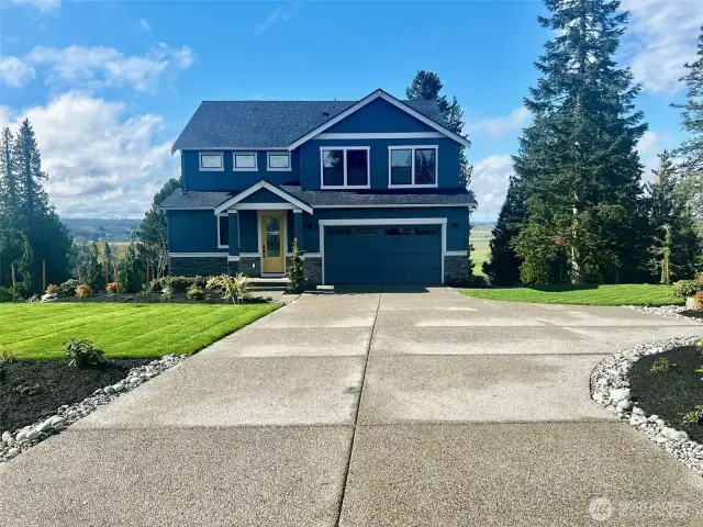 Does a 61' long driveway interest you?  So much room!! Photos are for representational purposes only.  Colors and options may vary.
