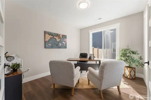 PHOTOS OF SAME FLOOR PLAN BUT MAY CONTAIN UPGRADES AND ARE FOR DISPLAY PURPOSES
